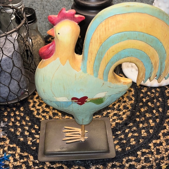 Colorful RUSS Rooster Decor - Picture 3 of 11